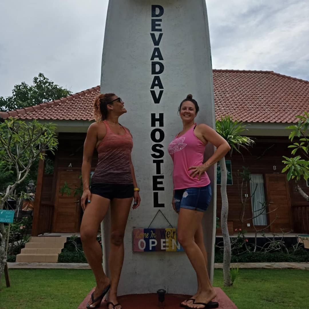 Devadav Hostel Lembongan Exterior photo